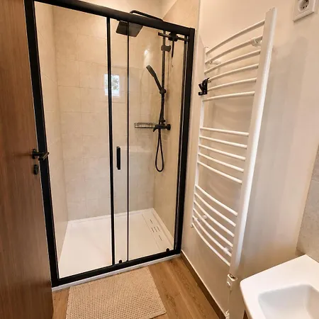 아파트 Oliva Apartman Siofok 시오포크
