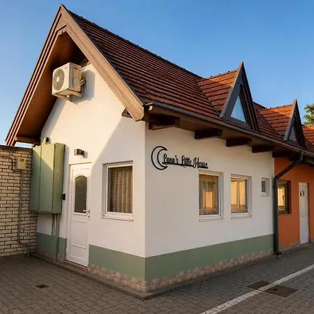 Oliva Apartman Siofok 아파트 시오포크